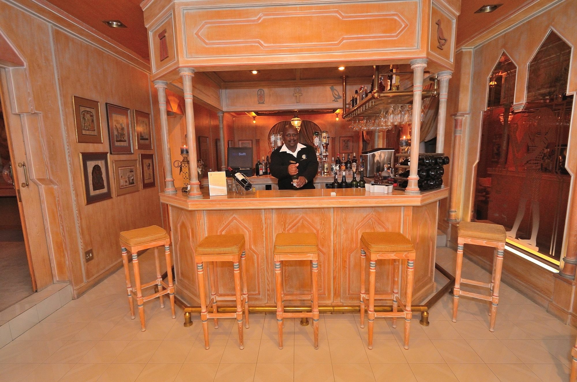 House Of Pharaohs And Conference Centre Hotel Johannesburg Eksteriør billede