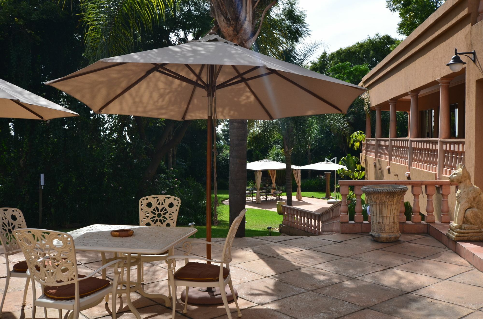 House Of Pharaohs And Conference Centre Hotel Johannesburg Eksteriør billede